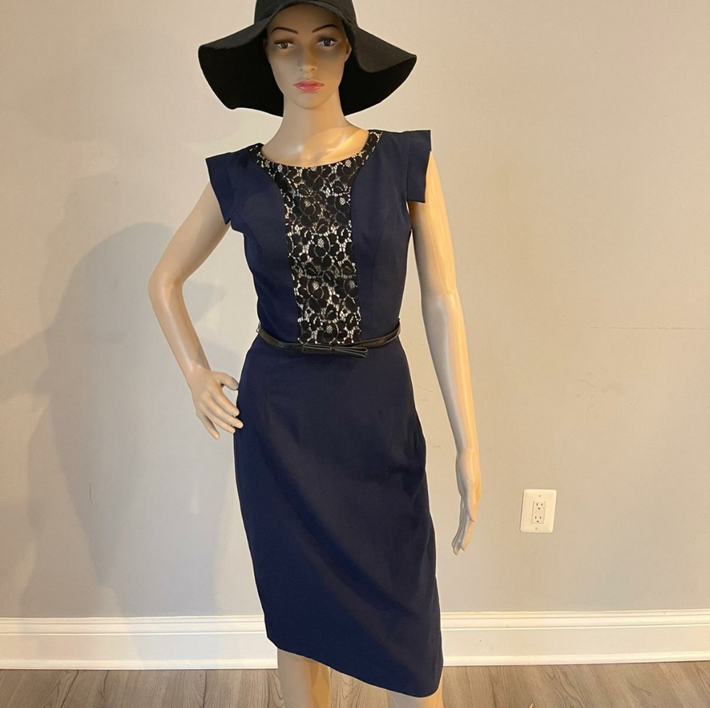 Sleeve less midi dress
